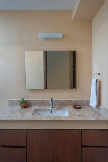 Studio- La Veleta - 2 Bed Appartamento *
